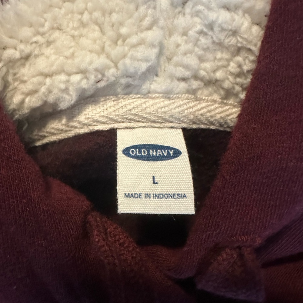 Old Navy Red Sweatshirt Classic Pullover - Picture 3 of 3